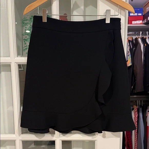 Club Monaco Black Mini Skirt with Ruffle Detail - Picture 1 of 3